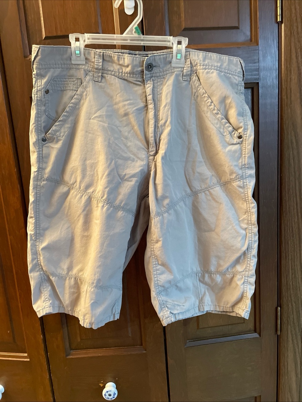 Helix Cargo Shorts Mens 36 Gray Lightweight Knee Length Casual